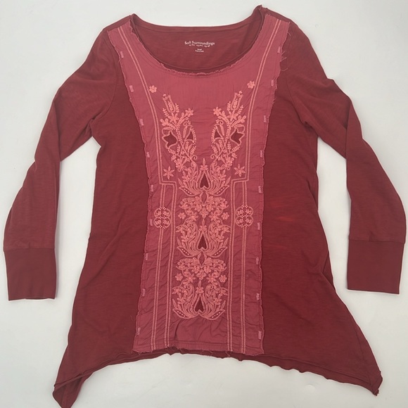 Soft Surroundings Small Natalia Tunic Red Embroidered Asymmetrical Hem #2AB14 - Picture 2 of 10